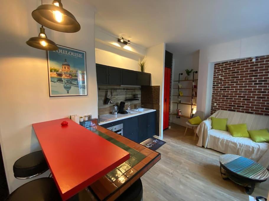 Le Nid D'Orient Entre Matabiau Et Capitole Parking Appartement Toulouse Buitenkant foto