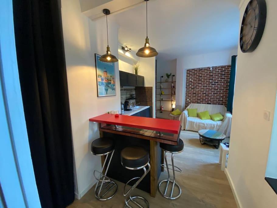 Le Nid D'Orient Entre Matabiau Et Capitole Parking Appartement Toulouse Buitenkant foto